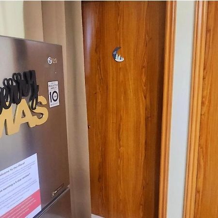 Kot Nu - Beach Themed Apartment - 3 Mins Walk From The Sea Flic-en-Flacq 외부 사진