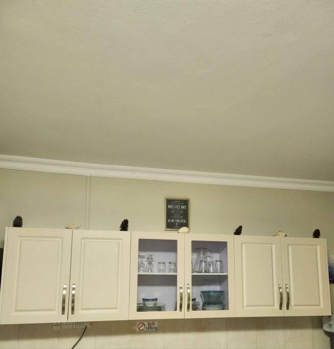 Kot Nu - Beach Themed Apartment - 3 Mins Walk From The Sea Flic-en-Flacq 외부 사진