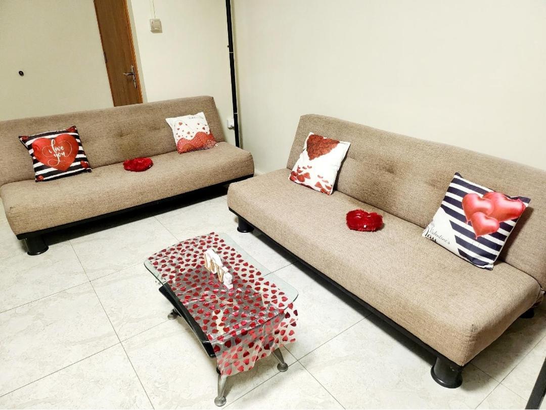 Kot Nu - Beach Themed Apartment - 3 Mins Walk From The Sea Flic-en-Flacq 외부 사진